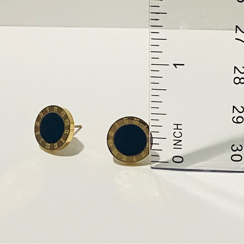 18K Gold Plated Titanium Steel Stud Earrings Gold and Black - Picture 5 of 5
